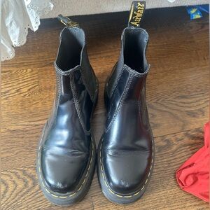 Platform Chelsea Dr. Martens